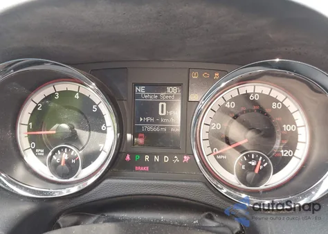 2017 Dodge Grand Caravan Sxt z USA, uszkodzony, nr VIN 2C4RDGCGXHR786484